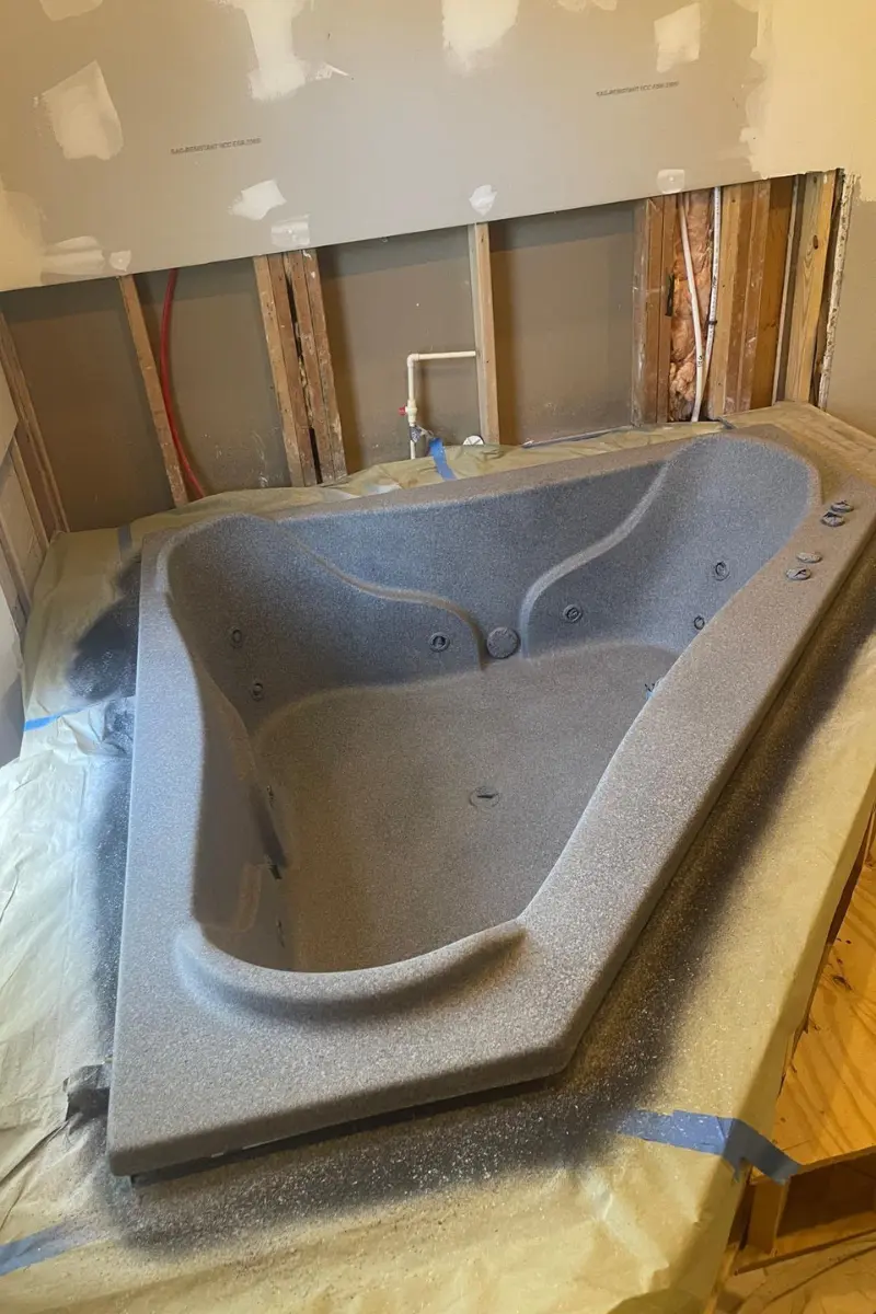 befor-whirlpool-tub-refinishing-kissimmee-fl-castillo-epoxy